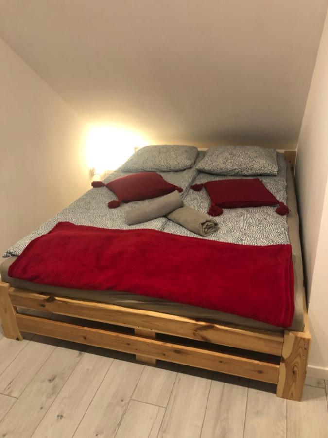 Bryziowka Villa Milkow  Ngoại thất bức ảnh